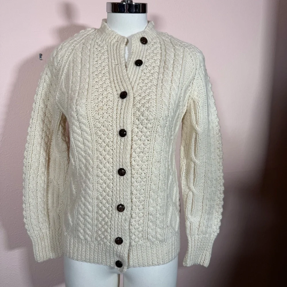 Vintage 1950’s hand knit Cable Knit Irish wool Cream Cardigan sweater fisherman - Picture 6 of 13